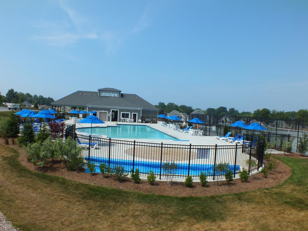 Sandbanks Summer Village Cottages Cherry Valley Exterior foto